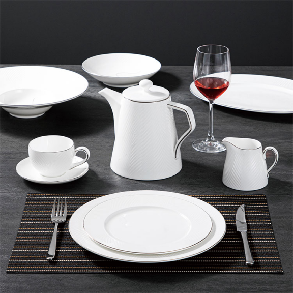 P&T Royal Ware Bone China Tableware for banquet and party