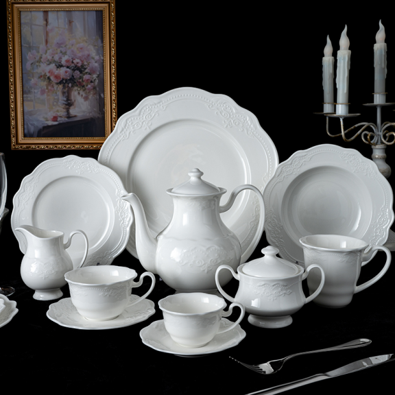 P&T Royal Ware Luxury Fine Porcelain Dinnerware Set