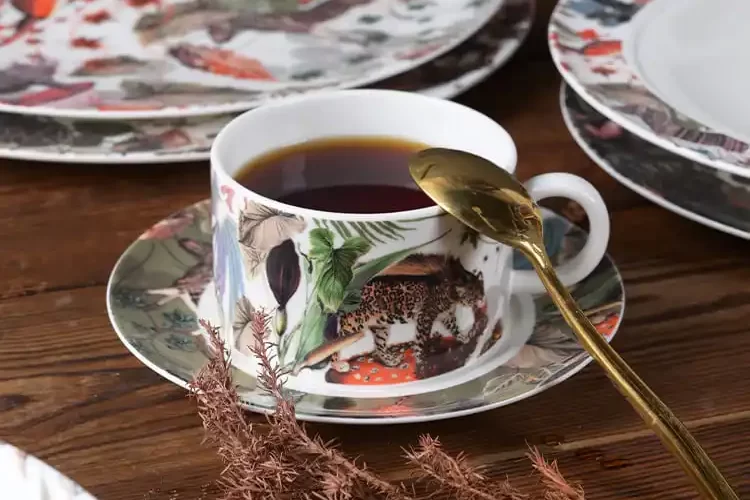P&T Royal Ware fine bone china tea set with OEM decoration options