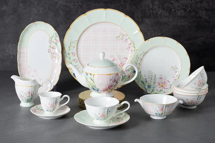 P&T Royal Ware fine bone china tea set for wholesale sourcing