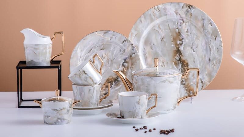 Ceramic tableware set for hotel and restaurant dining