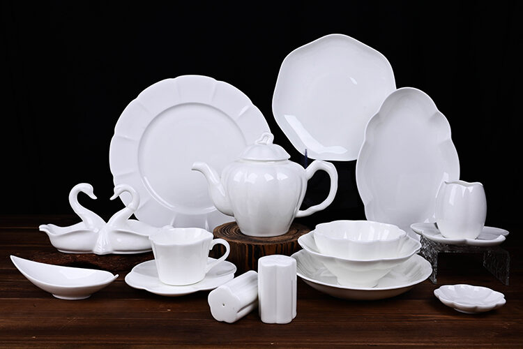 commercial porcelain dinnerware set