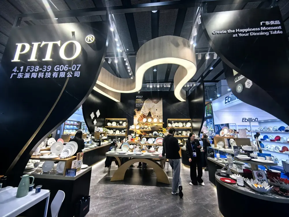 P&T Royal Ware exhibits at the 140th Canton Fair Phase 2 (Oct 23–27) in Guangzhou: fine bone china, fine porcelain, and royal white porcelain. Visit our booth and plan your tableware sourcing.